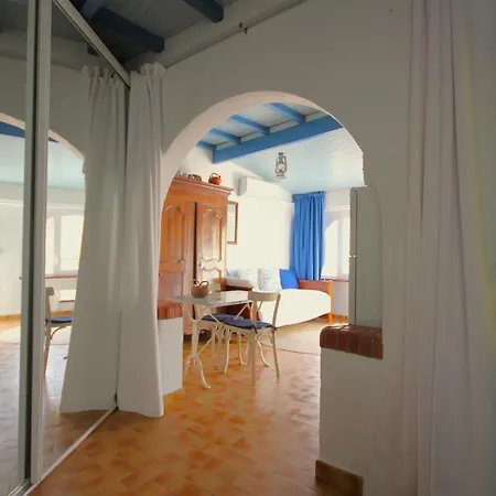 Le Poisson Bleu コリウール